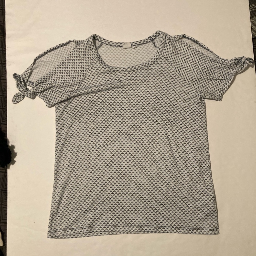 Gap cold shoulder top